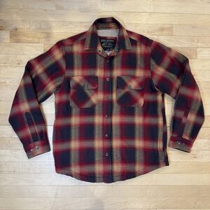 Grizzly Mountain Flannel/Sherpa Lined Shacket Red Buffalo Plaid Men's Size M